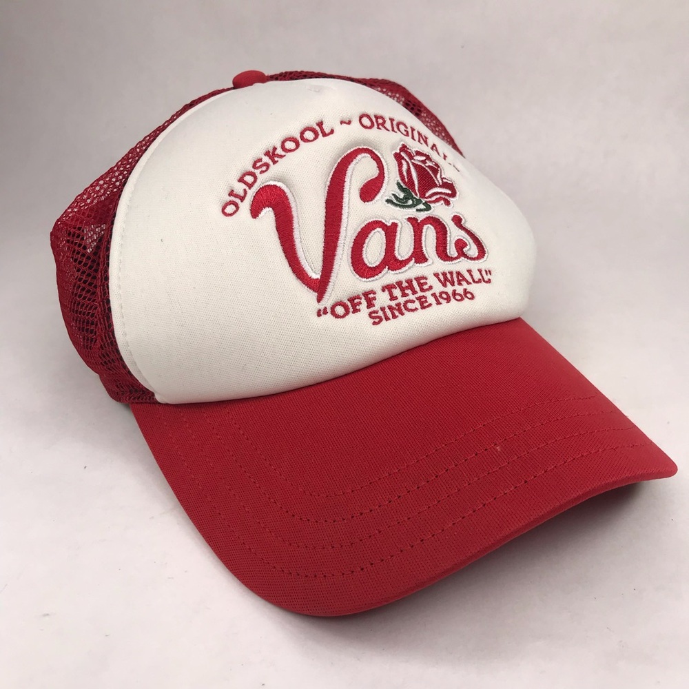 VANS Off The Wall Red White Rose Adjustable Mesh Back Trucker Hat
